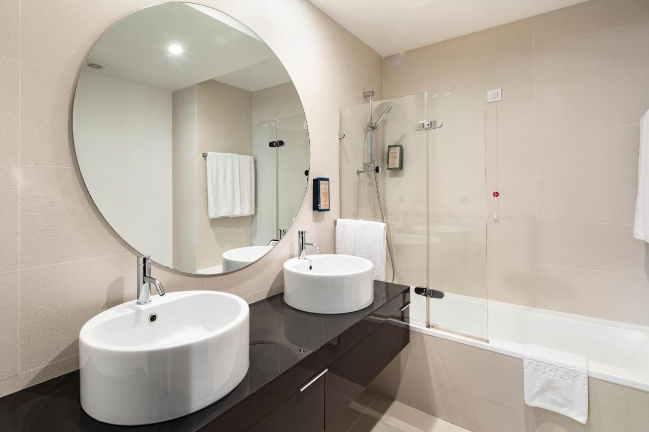 Two-Bedroom Townhouse with Balcony,1012285333:JPEG