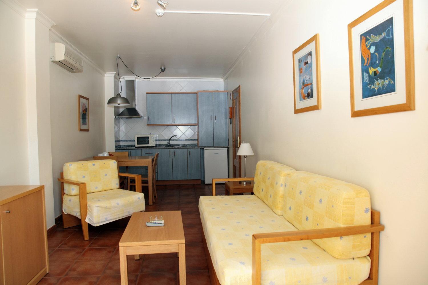 Two-Bedroom Apartment,65400997:JPEG