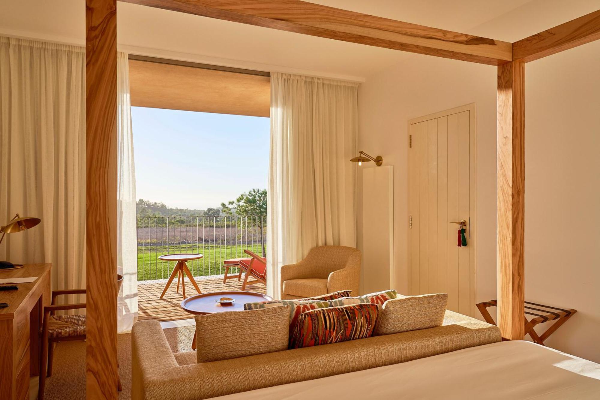Premium Double Room Balcony Park View