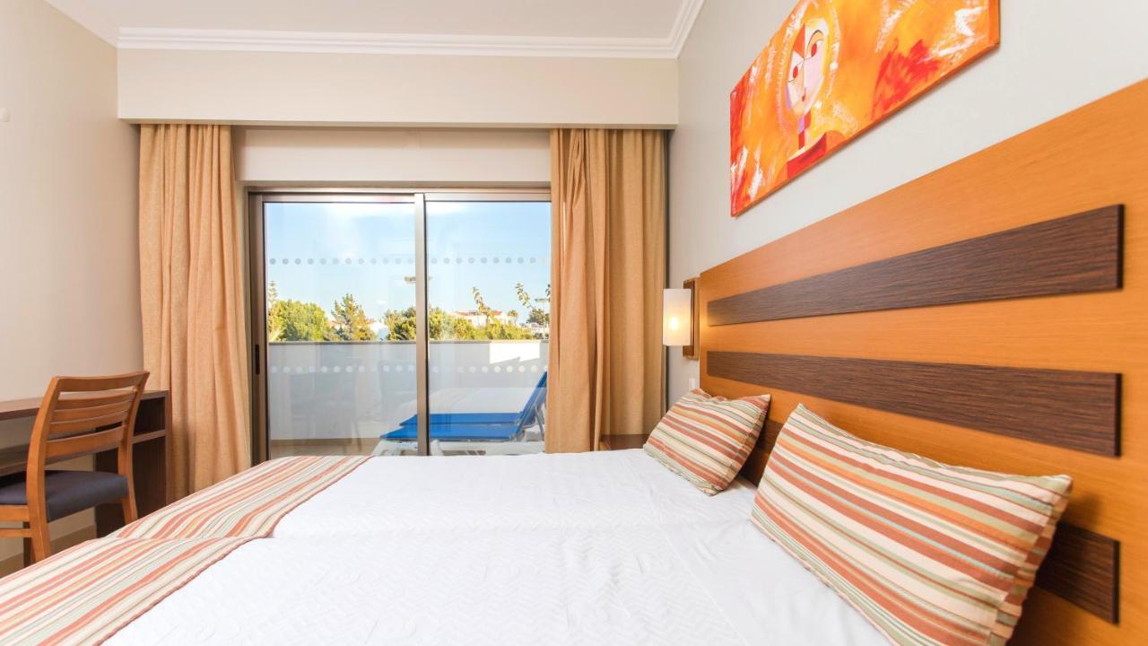 Standard Two-Bedroom Apartment with Garden View,1331059880:JPEG