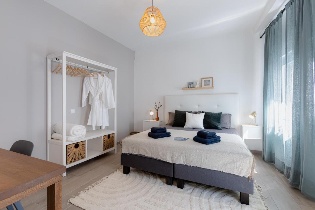 Tweepersoonskamer met Gedeelde Badkamer