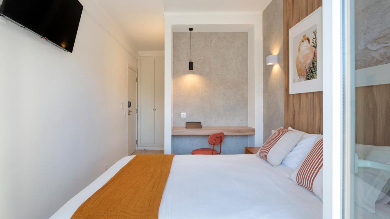 Single Room,1402640921:JPEG