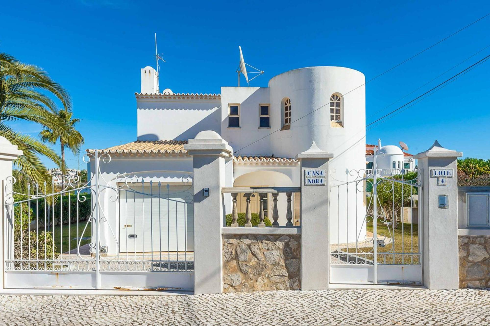Villa