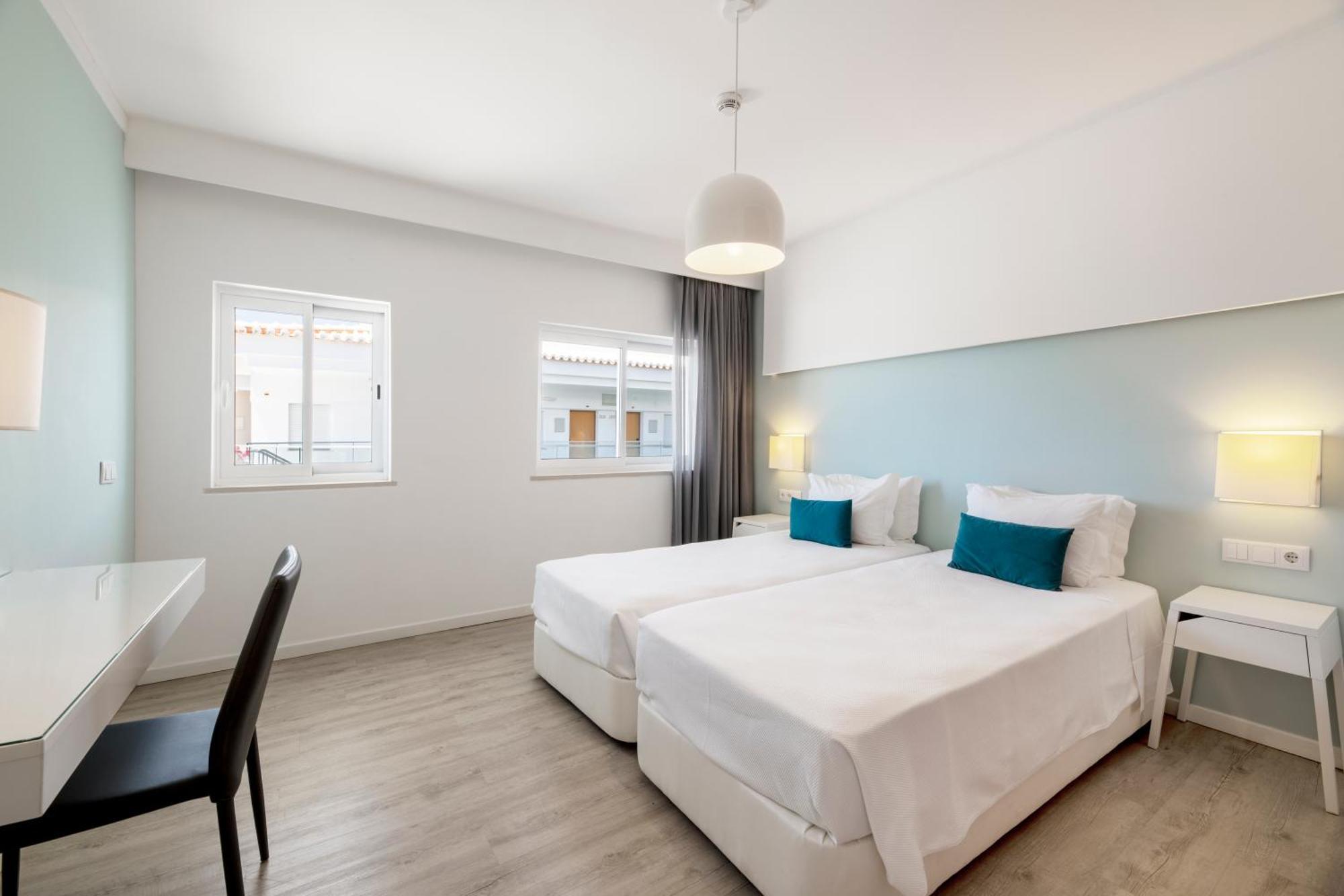 Premium Two-Bedroom Apartment,1588041339:JPEG