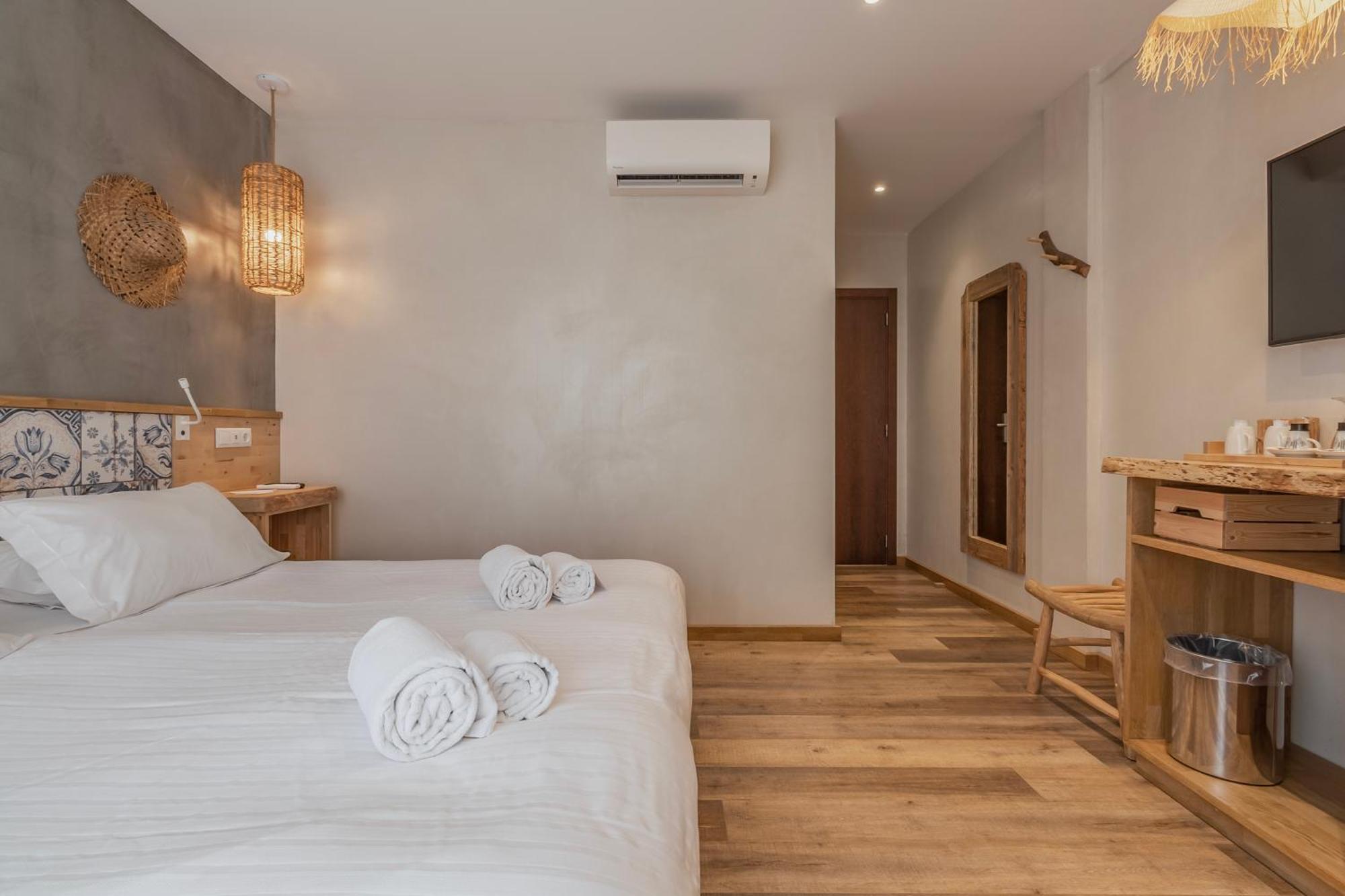 Standard Double or Twin Room with Garden View - Guesthouse,1536934399:JPEG