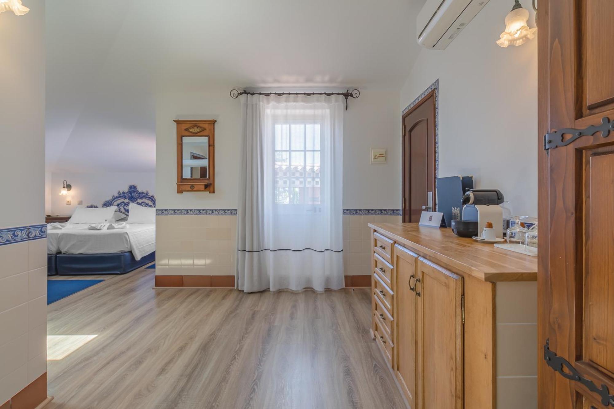 Junior Suite with Terrace - Attic - Main House,1536939775:JPEG