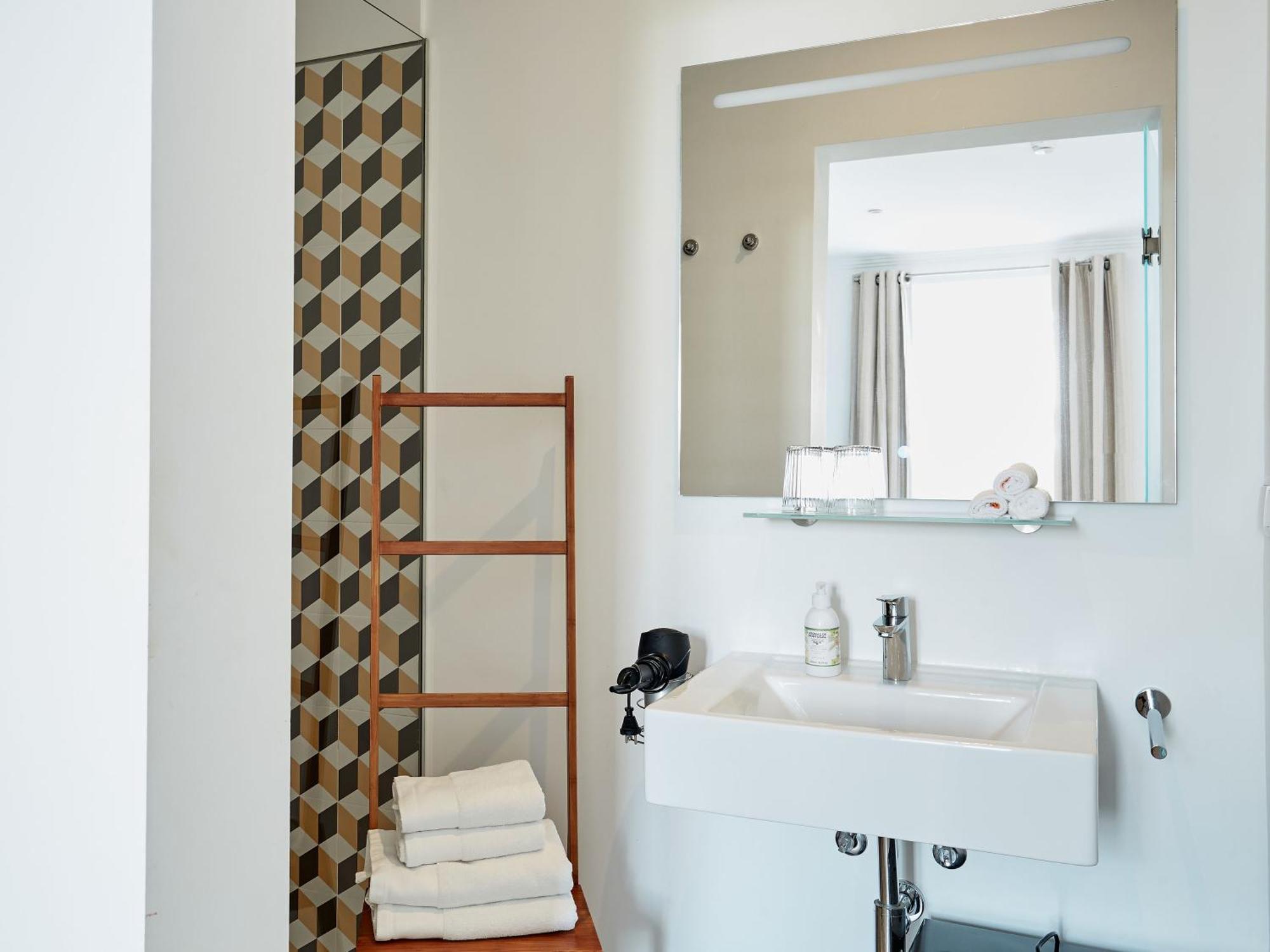 Queen Room with Garden View,1578487109:JPEG