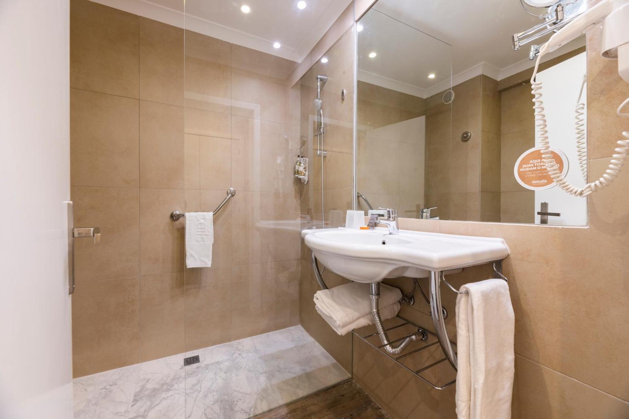 Classic Double or Twin Room Balcony,1589262461:JPEG
