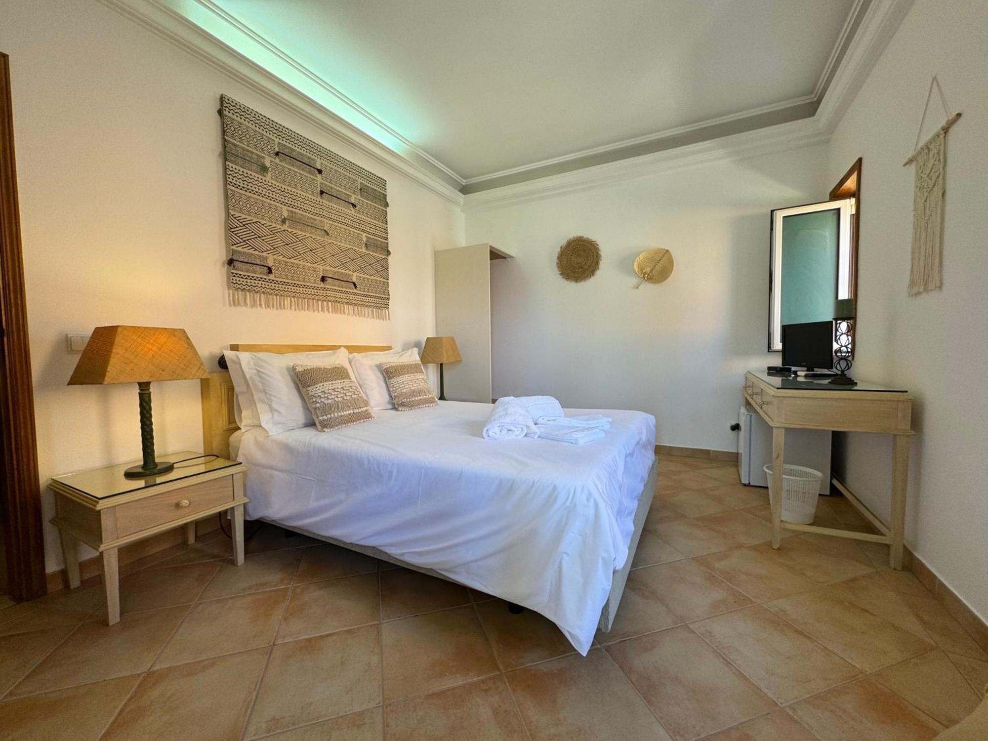 Double Room with Shared External Bathroom and Balcony,1589653063:JPEG