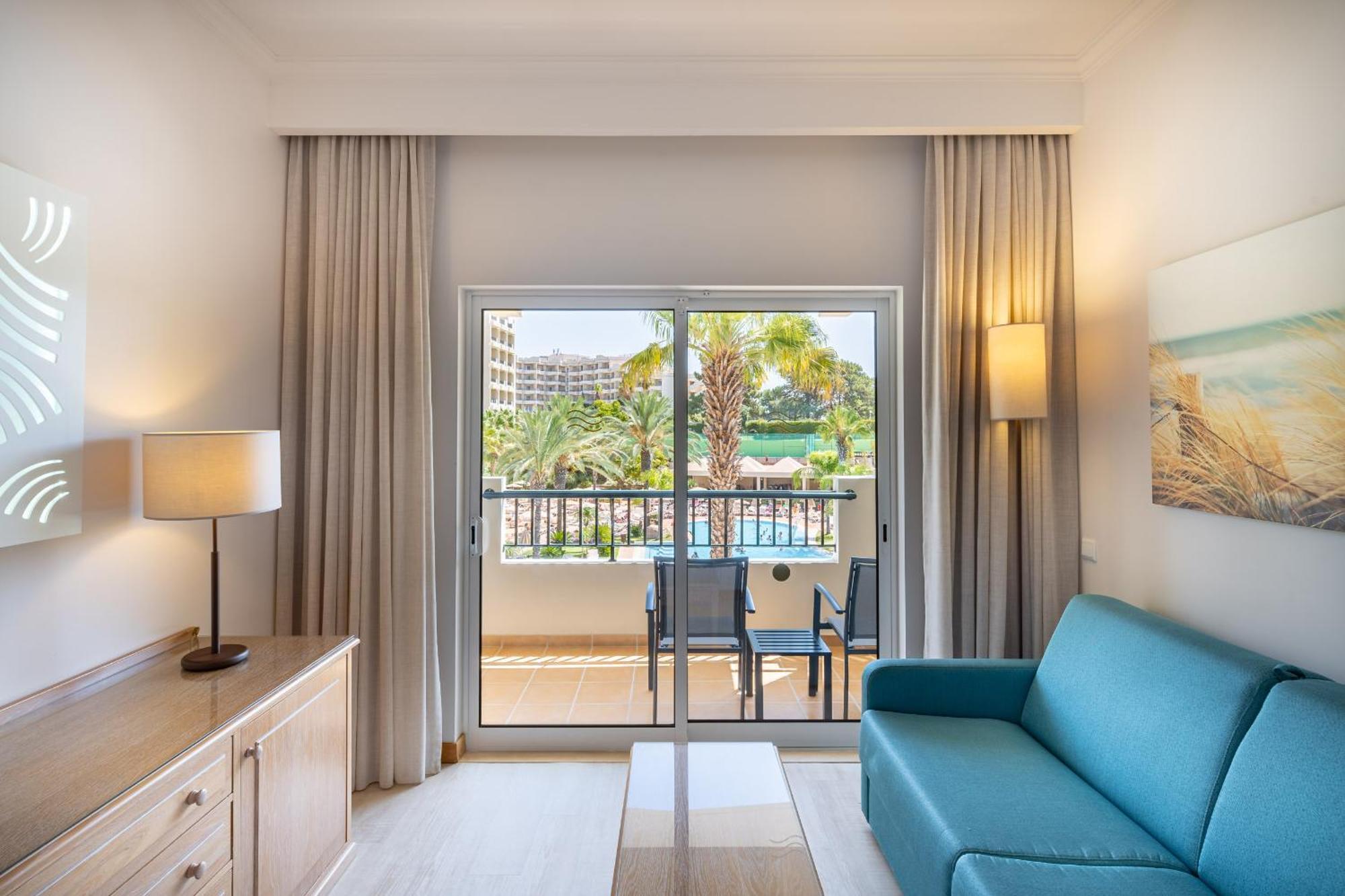 Family Plus Room Pool View