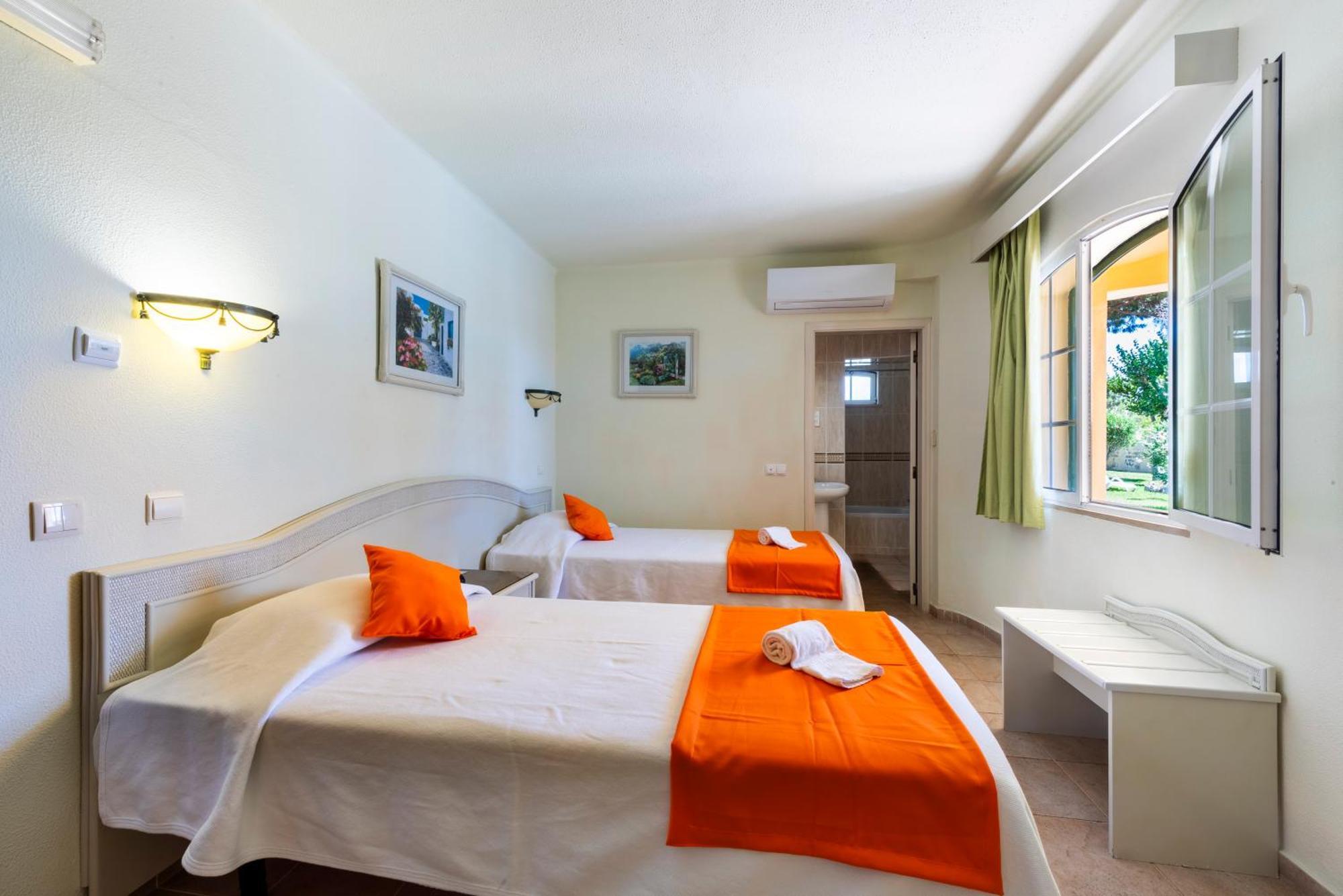 Aanbieding - Tweepersoonskamer met 1 of 2 Bedden