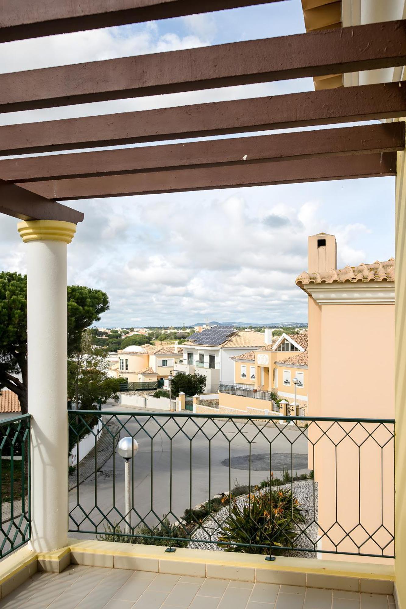 Three-Bedroom House,1627234993:JPEG