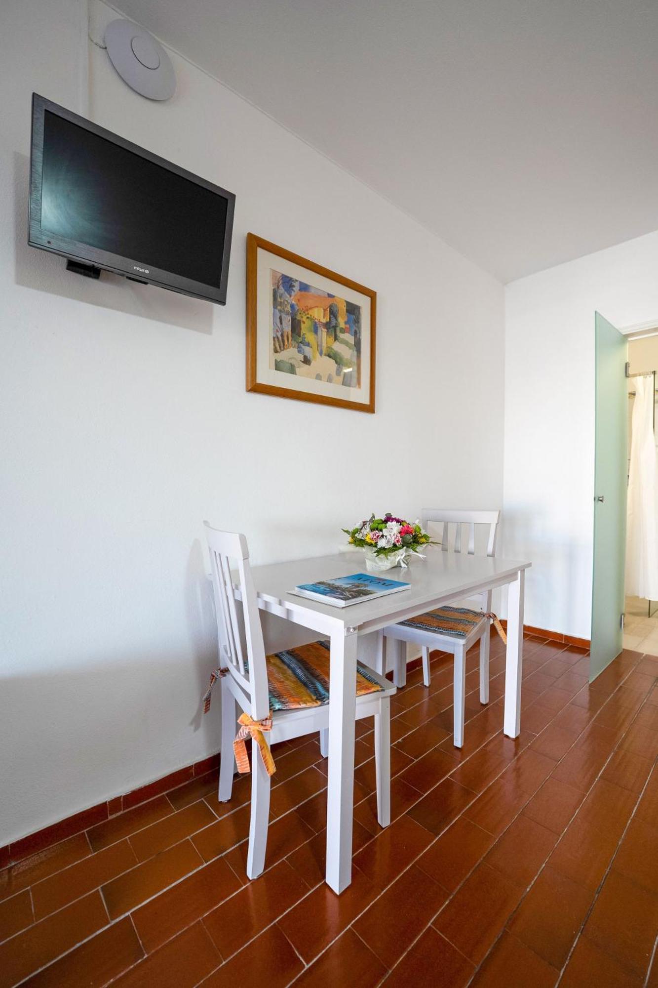 Studio,1670697644:JPEG