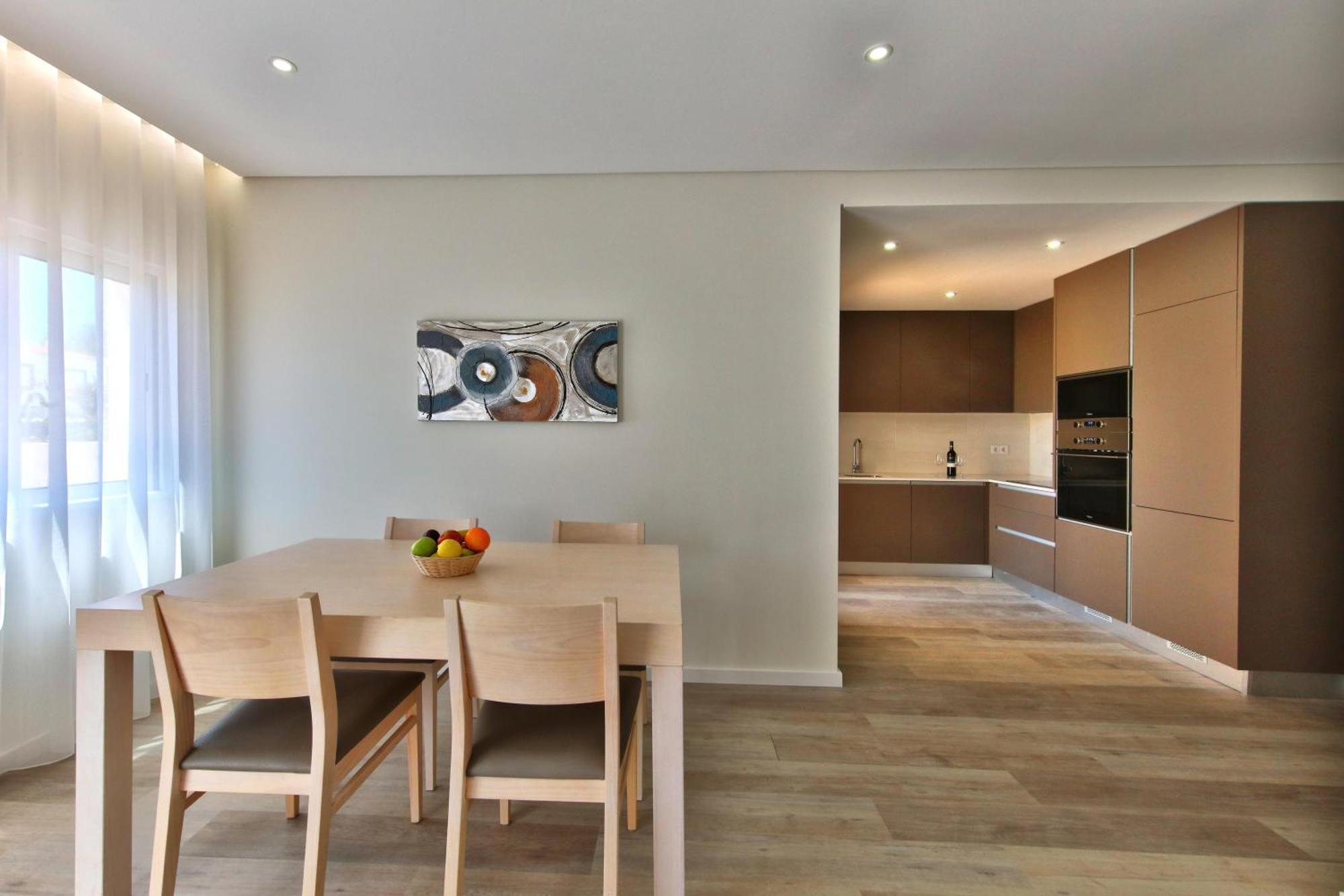 Two-Bedroom Apartment with Pool View,1695737922:JPEG