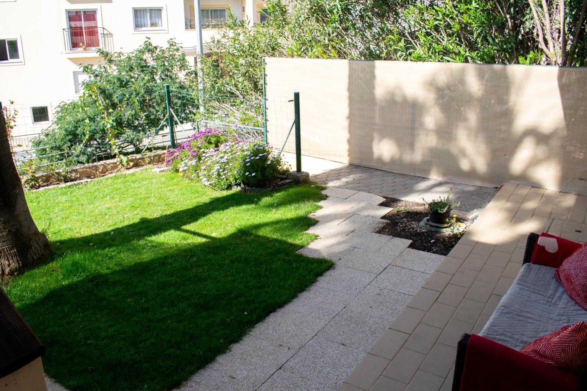Suite with Garden View