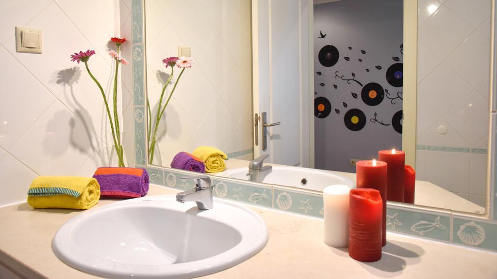 Double Room with Private External Bathroom,860222270:JPEG