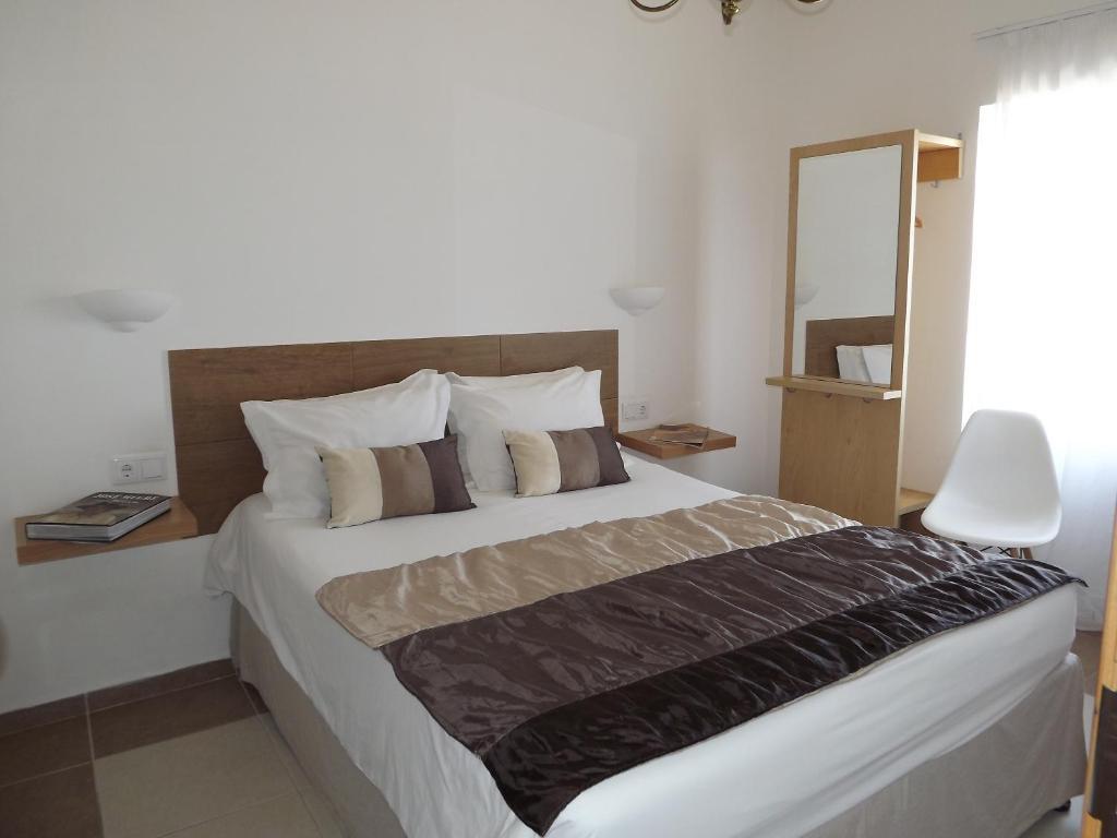 Double or Twin Room with Sea View,53943175:JPEG