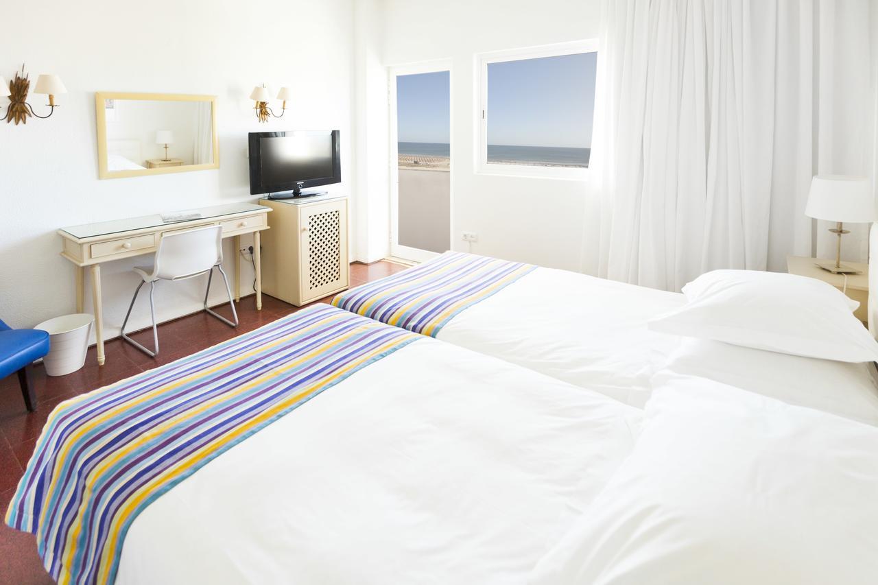 Doppelzimmer mit Meerblick und Balkon