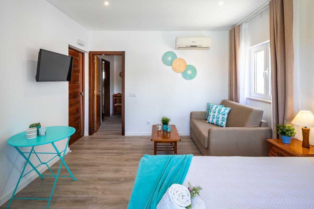 Superior Studio,817944473:JPEG