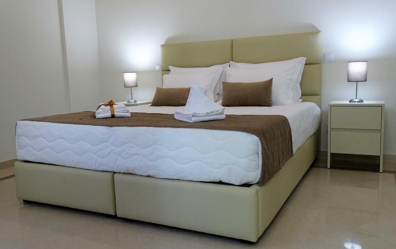 Deluxe Double or Twin Room,870895448:JPEG