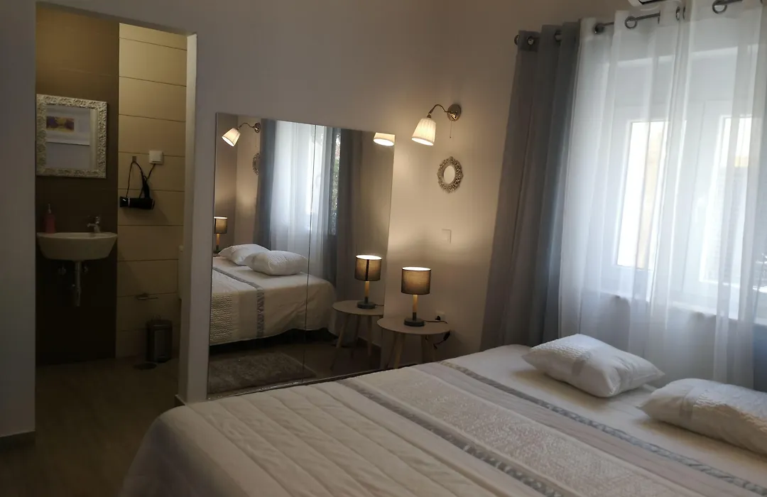 Sensations Guesthouse-1