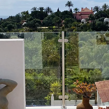 Palm View Guesthouse, Adults Only-2