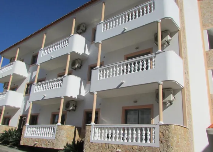 Apartamento - 2 A 4 Pessoas- Piscina