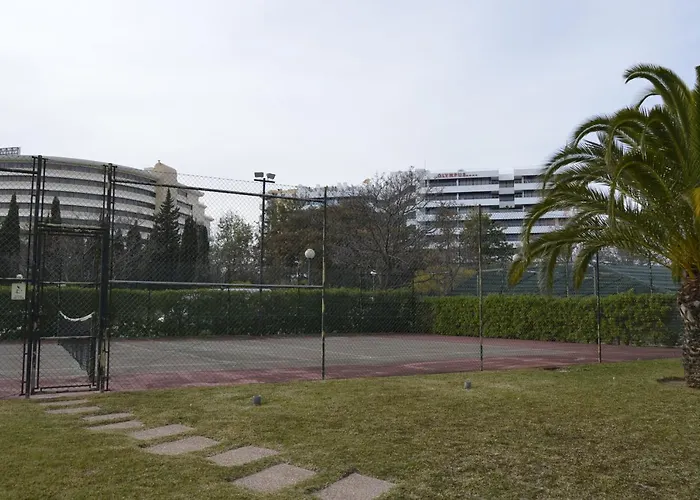 Apartamento próximo da Marina Vilamoura c/piscina e estacionamento