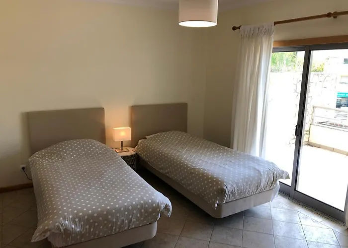 Apartamentos Pomba Branca