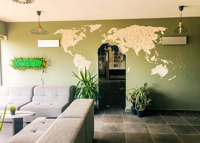 Hi Arrifana Destination Hostel