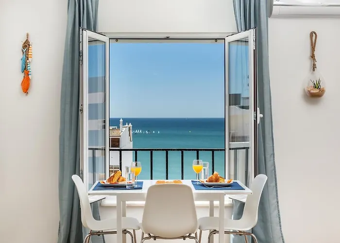 Modern Ocean View Apt 2 Min Walk To Beach