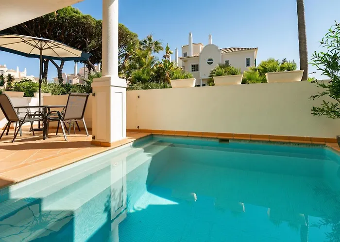 Vale De Lobo By Intiholidays