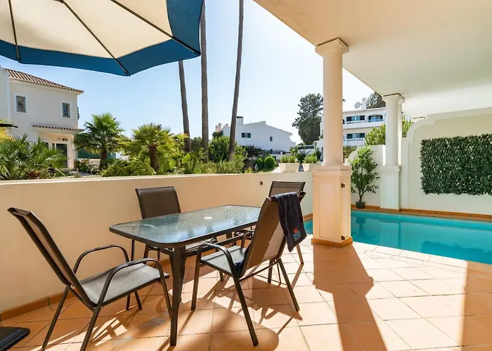 Vale De Lobo By Intiholidays