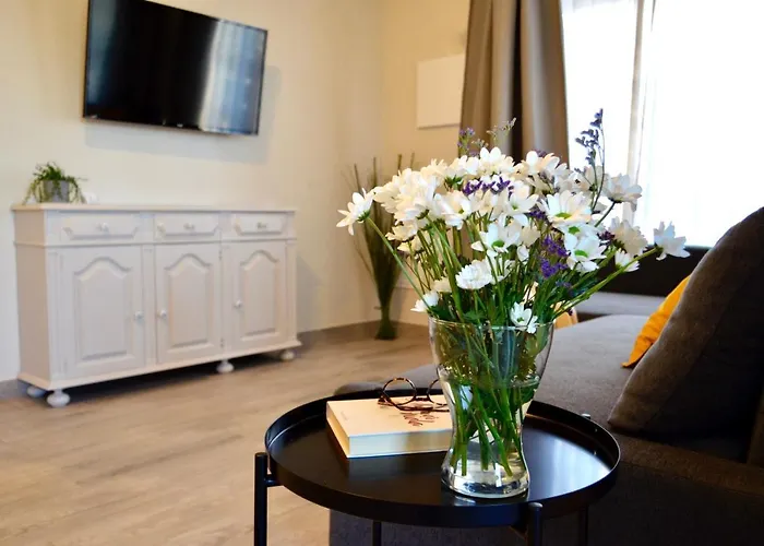 Villa Eltael - Daniel Apartment - Warm Pool Until 1 November 2026