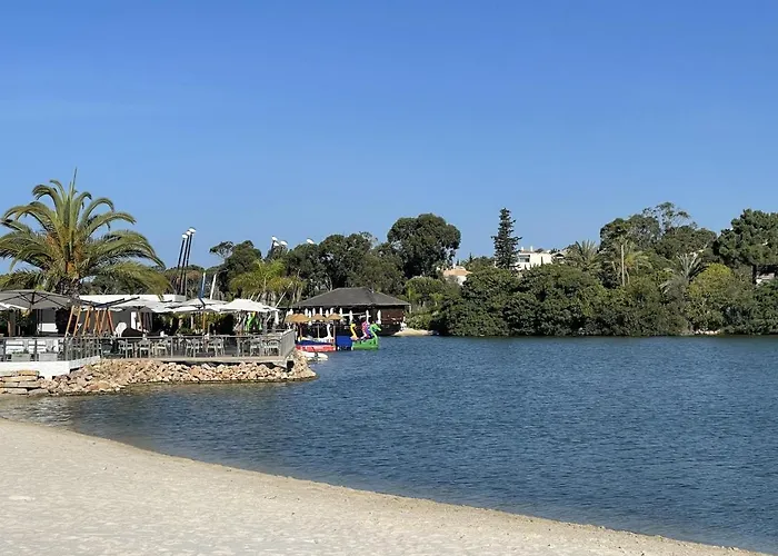 Scarlet'S Place - 1 Bed Victory Village Quinta Do Lago - Beach, Nature, Lakes