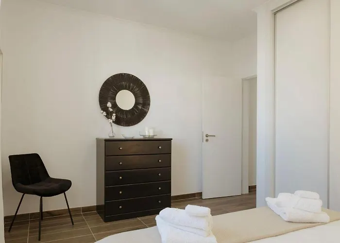 Casa Da Lota 1º, By Casas Do Verao