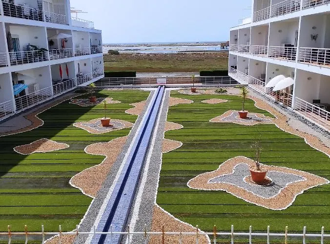 Condominio Formosa Village