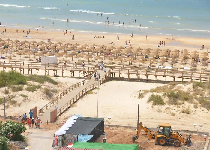 Monte Gordo T2 Frente Mar