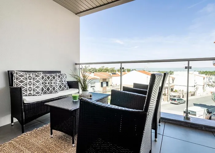 Coastal Holiday'S Apartment