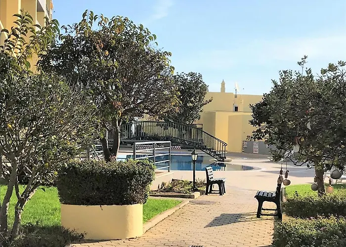 Sun & Sea, Meia Praia Lagos