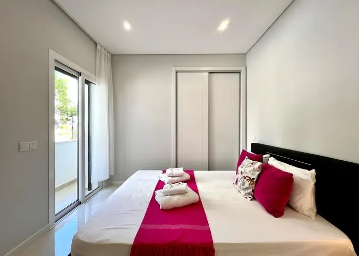 Praia Da Rocha Modern By Homing