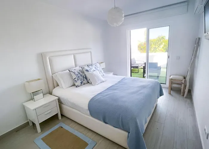 Beautiful Apartment Set In The Heart Of Quinta - Newly Refurbished