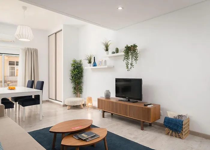 Downtown Lux Apartment