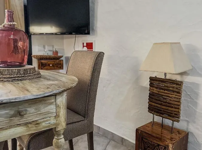 Estudio Em Alte - Karmea Houses