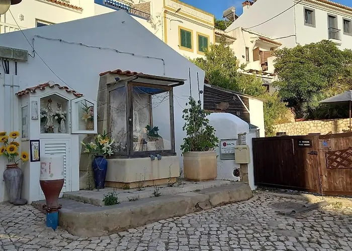 Bica Da Salema Beach House