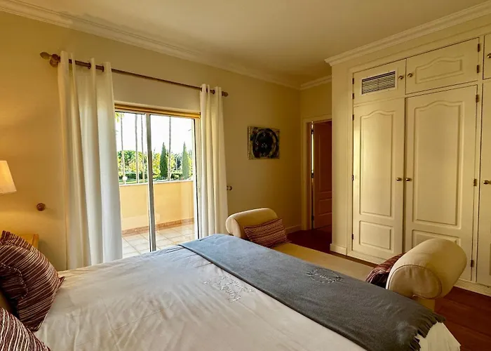 Ellegance - Shared Pool - 6 Guests - Vilamoura