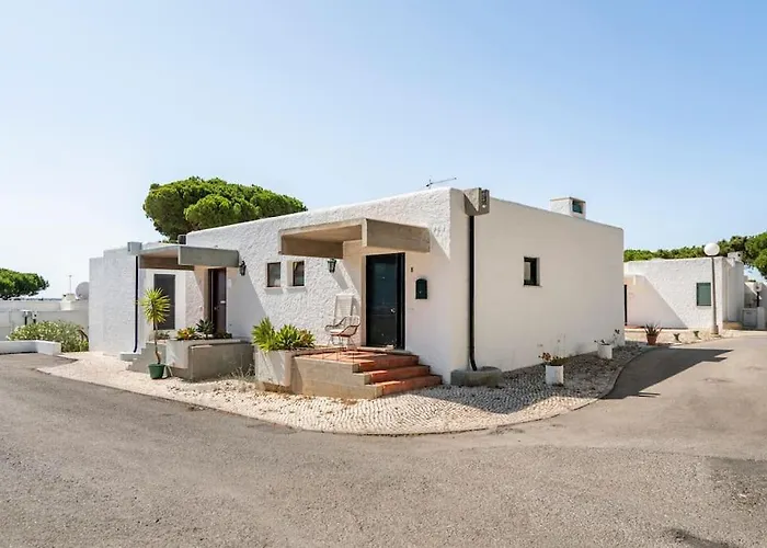 Sunny Villa With Golf Front View