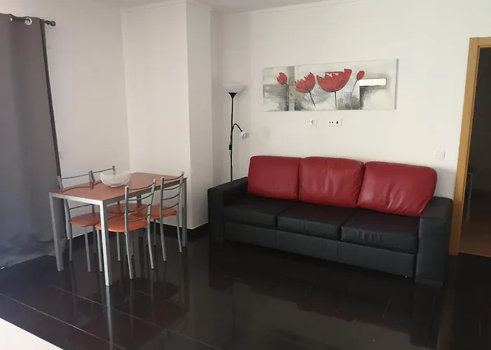 Rocha T Apartments