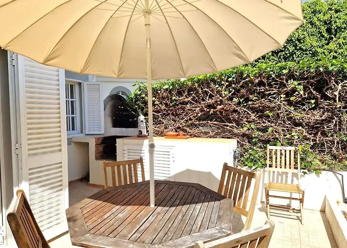 Ancão beach duplex with private garden