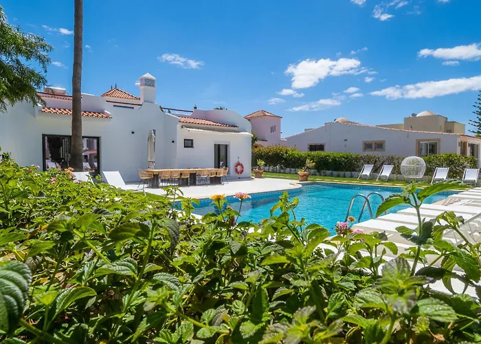 Valbom Luxury Village